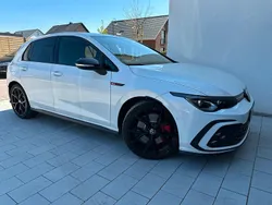 Weiß Gebraucht 2022 VW Golf VIII GTI Limousine | 23.950 € (Guter Preis)
