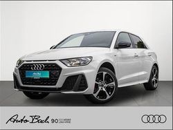 Weiß (cortinaweiß mythosschwarz metallic) Neu 2025 Audi A1 Sportback S-Line Kleinwagen | 26.150 € (Superpreis)