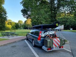 Grau Gebraucht 2004 Volvo V70 Momentum Kombi | 2.100 € (Etwas zu teuer)