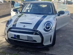 Weiß Gebraucht 2023 Mini Cooper SE Kleinwagen | 18.900 € (Guter Preis)