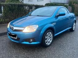 Blau Gebraucht 2005 Opel Tigra Cabrio | 1.990 € (Fairer Preis)