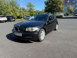 Schwarz Gebraucht 2011 BMW 120 Kleinwagen | 5.999 € (Guter Preis)