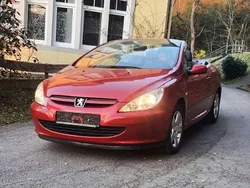 Rot Gebraucht 2005 Peugeot 307 CC Tendance Cabrio | 4.600 € (Etwas zu teuer)