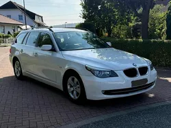 Weiß Gebraucht 2008 BMW 520 Kombi | 3.950 € (Guter Preis)
