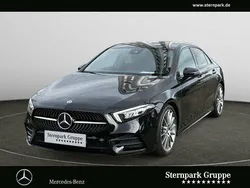 Schwarz Gebraucht 2019 Mercedes A220 AMG line Limousine | 29.690 € (Etwas zu teuer)