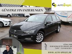 Schwarz Gebraucht 2023 VW Passat Business Kombi | 19.390 € (Guter Preis)