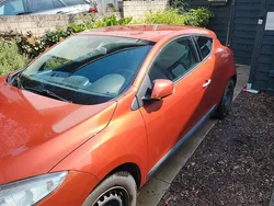 Orange Gebraucht 2010 Renault Mégane Coupé Coupé | 3.500 €
