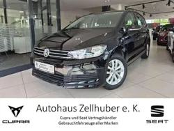 Schwarz Gebraucht 2016 VW Touran Comfortline Van / Kleinbus | 18.770 € (Fairer Preis)