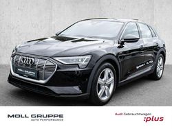 Brillantschwarz Gebraucht 2022 Audi e-tron Comfort SUV | 28.980 € (Fairer Preis)