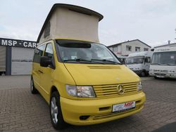 Gelb Gebraucht 2003 Mercedes Vito Van / Kleinbus | 9.999 €