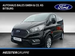 Schwarz Gebraucht 2023 Ford Tourneo Custom Titanium Van / Kleinbus | 37.900 € (Superpreis)
