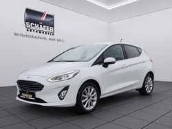 Weiß Gebraucht 2019 Ford Fiesta Titanium Kleinwagen | 8.590 € (Fairer Preis)