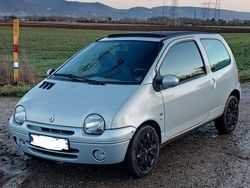 Grün Gebraucht 2003 Renault Twingo Expression Kleinwagen | 985 € (Guter Preis)