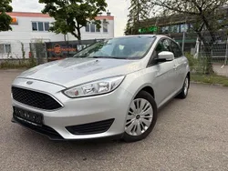 Silber Gebraucht 2015 Ford Focus Limousine | 5.990 € (Superpreis)