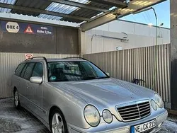 Silber Gebraucht 2002 Mercedes E320 Avantgarde Kombi | 3.500 € (Etwas zu teuer)