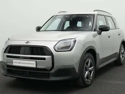 Grau Gebraucht 2024 Mini Countryman SUV | 32.850 € (Superpreis)
