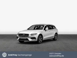 Weiß Gebraucht 2024 Volvo V60 Business Edition Kombi | 36.850 € (Guter Preis)