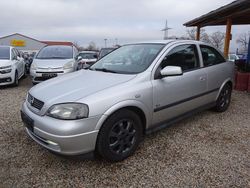 Silber Gebraucht 2003 Opel Astra Njoy Limousine | 1.000 € (Superpreis)