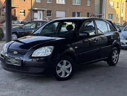 Schwarz Gebraucht 2008 Kia Rio Basis Limousine | 1.190 € (Fairer Preis)