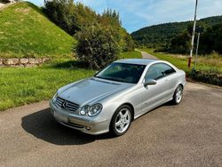 Silber Gebraucht 2003 Mercedes CLK240 Elegance Coupé | 9.000 € (Etwas zu teuer)