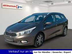 Sand track Gebraucht 2015 Kia Ceed Sportswagon Kombi | 6.499 € (Fairer Preis)