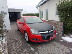Rot Gebraucht 2007 Opel Astra Cabriolet Cabrio | 900 € (Superpreis)