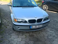 Silber Gebraucht 2004 BMW 316 Kombi | 1.190 €
