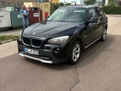 Schwarz Gebraucht 2011 BMW X1 SUV | 9.000 € (Fairer Preis)