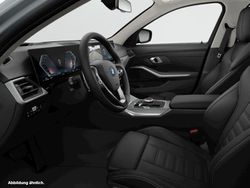 Grau Gebraucht 2024 BMW 330e Kombi | 42.700 € (Guter Preis)