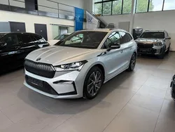 Silber Gebraucht 2021 Skoda Enyaq iV SportLine SUV | 34.999 € (Etwas zu teuer)