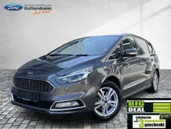 Magneticgrau (metallic) Gebraucht 2019 Ford S-MAX Vignale Van / Kleinbus | 24.980 € (Etwas zu teuer)