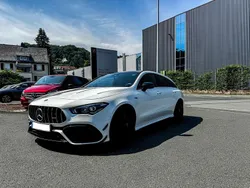 Weiß Gebraucht 2022 Mercedes CLA45 AMG Shooting Brake AMG Kombi | 55.900 € (Teuer)