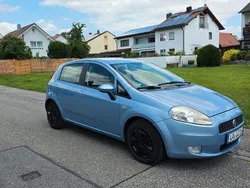 Blau Gebraucht 2006 Fiat Grande Punto Dynamic Kleinwagen | 2.600 € (Etwas zu teuer)