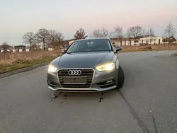 Grau Gebraucht 2013 Audi A3 Kleinwagen | 9.500 € (Fairer Preis)
