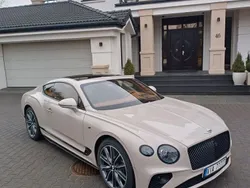 Beige Gebraucht 2023 Bentley Continental GT Coupé | 327.100 €