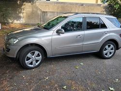 Grau Gebraucht 2008 Mercedes ML280 SUV | 7.999 € (Fairer Preis)