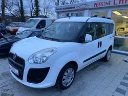 Weiß Gebraucht 2010 Fiat Doblò Dynamic Van / Kleinbus | 6.900 € (Teuer)