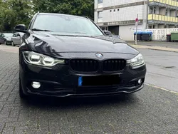 Schwarz Gebraucht 2016 BMW 320 Advantage Kombi | 13.000 € (Fairer Preis)