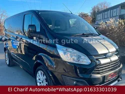 Schwarz Gebraucht 2017 Ford Transit Custom Sport Van / Kleinbus | 12.900 €