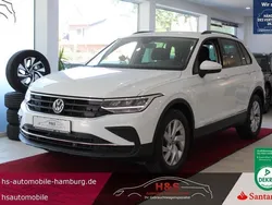 Pure white Gebraucht 2021 VW Tiguan Life SUV | 26.900 € (Fairer Preis)