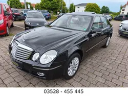 Schwarz Gebraucht 2007 Mercedes E200 Limousine | 12.950 €