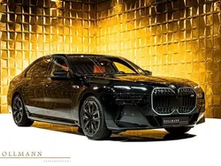 Schwarz Gebraucht 2024 BMW M760e M Sport Limousine | 138.635 €