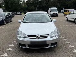 Silber Gebraucht 2006 VW Golf V Comfortline Limousine | 4.999 € (Etwas zu teuer)