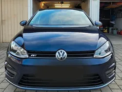 Blau Gebraucht 2016 VW Golf VII Comfortline Kleinwagen | 16.500 € (Fairer Preis)