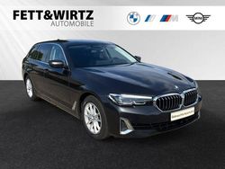 Sophistograu brillanteffekt Gebraucht 2022 BMW 530 Luxury Line Kombi | 30.530 € (Superpreis)