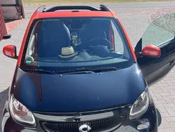 Schwarz Gebraucht 2018 Smart ForTwo Cabrio Cabrio | 12.980 €