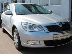 Silber Gebraucht 2009 Skoda Octavia Ambiente Limousine | 5.555 € (Etwas zu teuer)