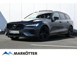 Blau Gebraucht 2022 Volvo V60 Plus Kombi | 34.850 € (Fairer Preis)