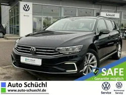 Deep black perleffekt Gebraucht 2021 VW Passat GTE Kombi | 23.670 € (Guter Preis)