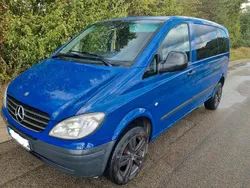 Blau Gebraucht 2007 Mercedes Vito Van / Kleinbus | 4.100 €